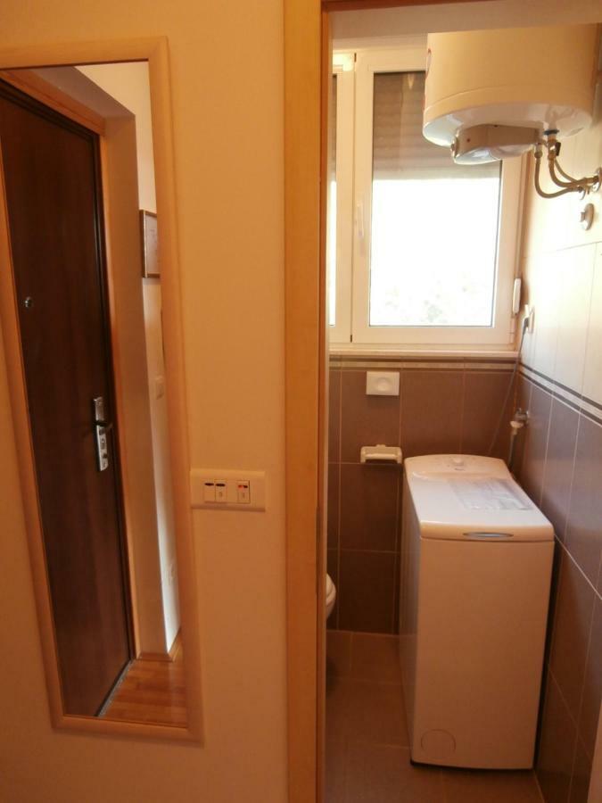 Apartment Studio Mia-Beach In سبليت المظهر الخارجي الصورة