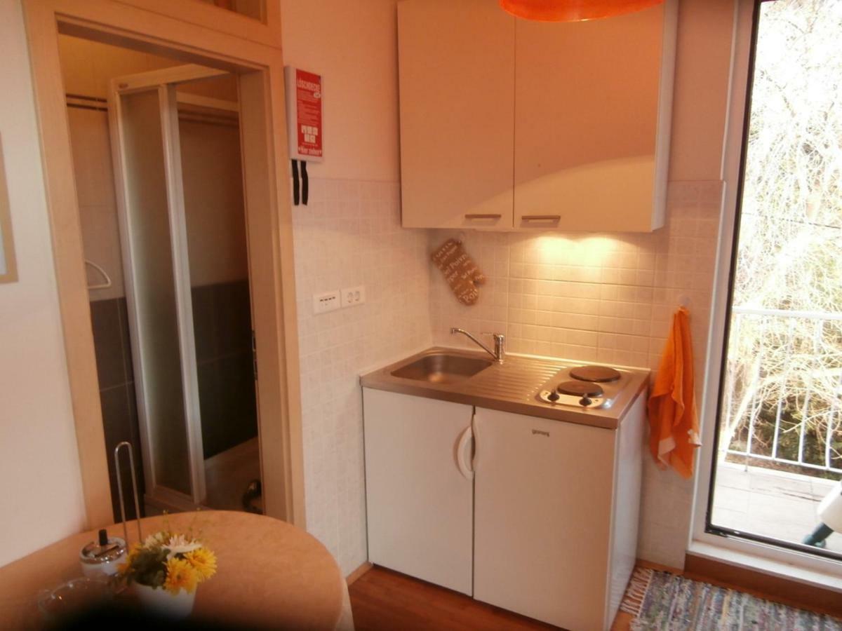 Apartment Studio Mia-Beach In سبليت المظهر الخارجي الصورة